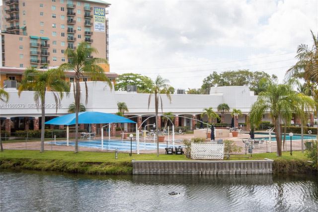 505 E Dania Beach Blvd 4-2E, Dania Beach, FL 33004