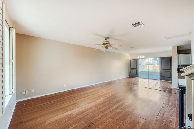 3247 Wren Brook, New Braunfels, TX 78130