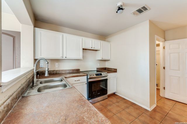 3247 Wren Brook, New Braunfels, TX 78130