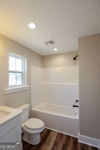 1049 Mccall Road, Springfield, GA 31329