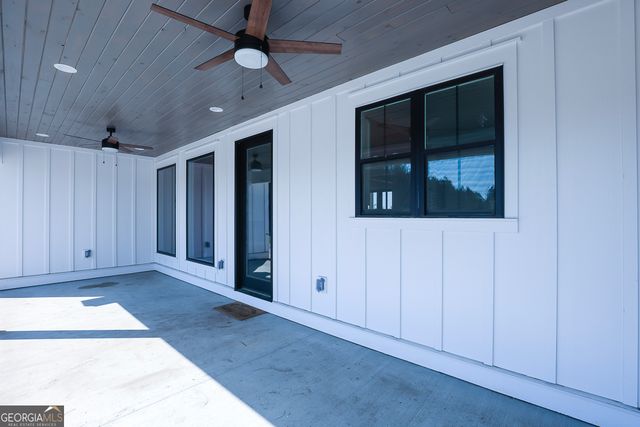 1049 Mccall Road, Springfield, GA 31329