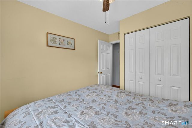 35 Mallard Lane, East Haven, CT 06512