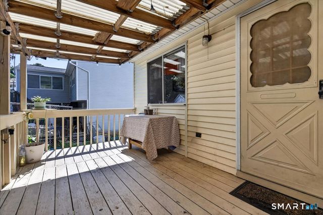 35 Mallard Lane, East Haven, CT 06512