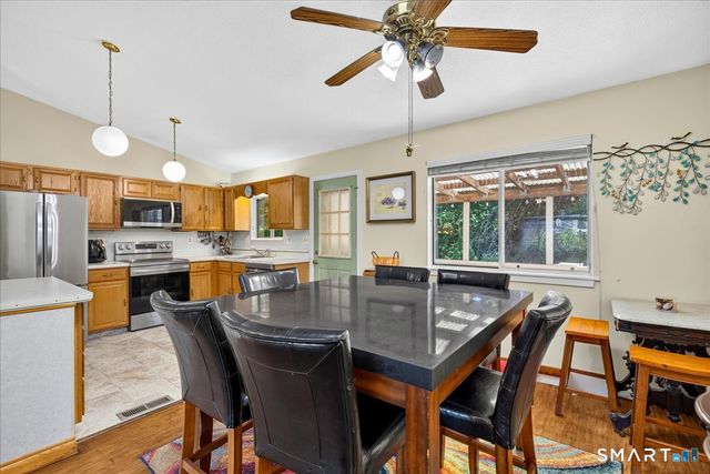 35 Mallard Lane, East Haven, CT 06512