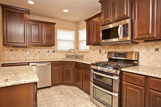1906 Cypress Street, Bentonville, AR 72713