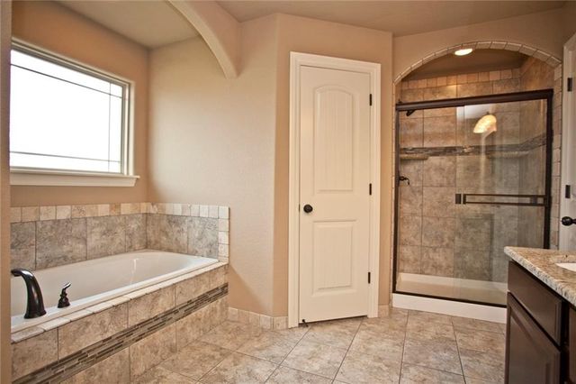 1906 Cypress Street, Bentonville, AR 72713