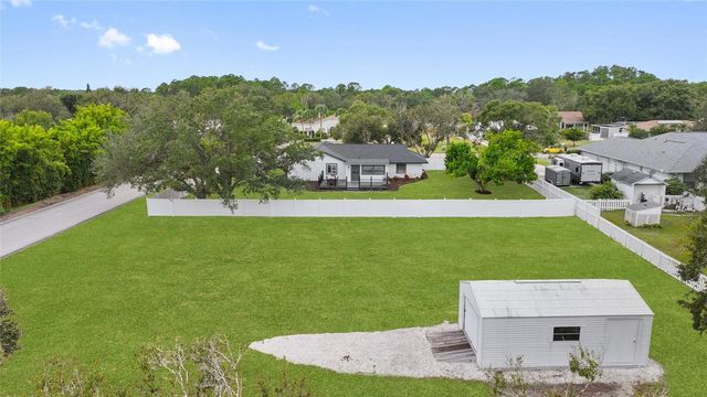 2054 RACIMO DRIVE, Sarasota, FL 34240