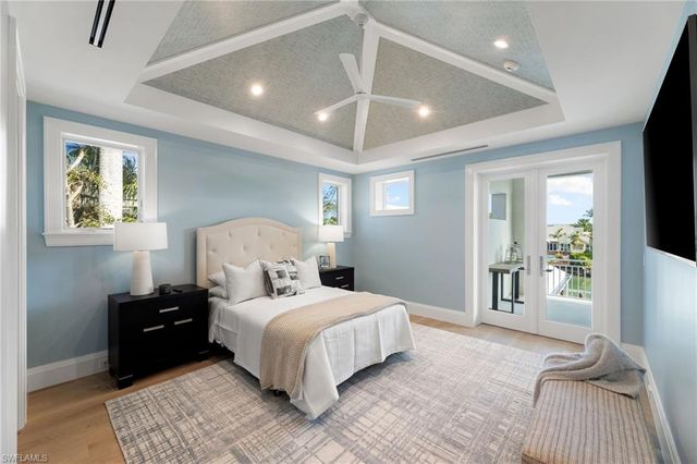 3455 Gin LN, Naples, FL 34102