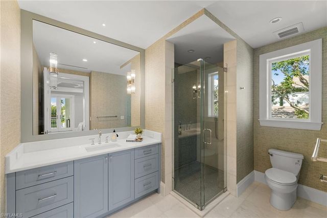 3455 Gin LN, Naples, FL 34102
