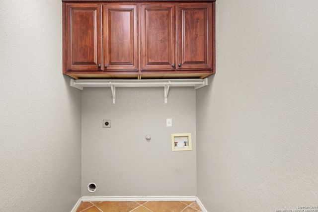 2500 Woodbridge Way, Schertz, TX 78154