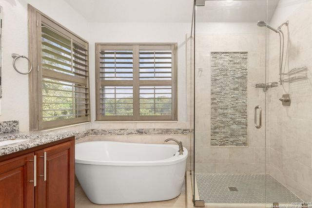 2500 Woodbridge Way, Schertz, TX 78154