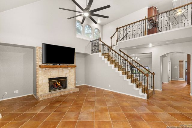 2500 Woodbridge Way, Schertz, TX 78154