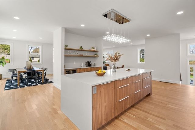 100 Woodbine Circle, Needham, MA 02494