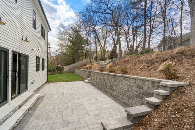 100 Woodbine Circle, Needham, MA 02494