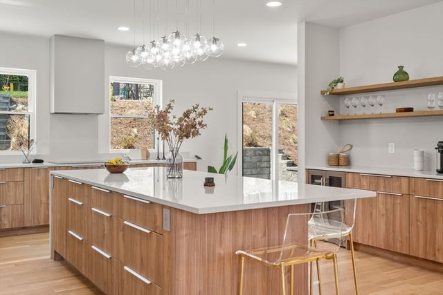 100 Woodbine Circle, Needham, MA 02494