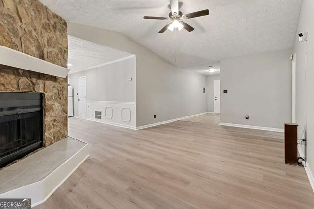 621 Maple Drive, Riverdale, GA 30274