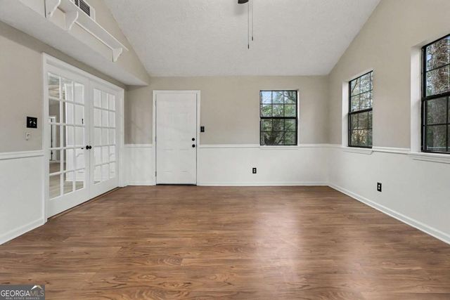 621 Maple Drive, Riverdale, GA 30274