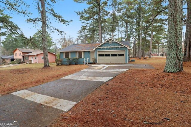 621 Maple Drive, Riverdale, GA 30274