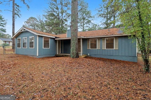 621 Maple Drive, Riverdale, GA 30274