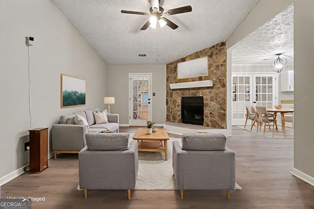 621 Maple Drive, Riverdale, GA 30274