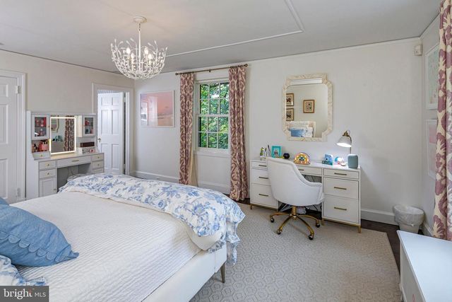 22 BREARLY RD, Princeton, NJ 08540