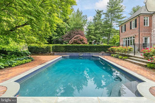 22 BREARLY RD, Princeton, NJ 08540