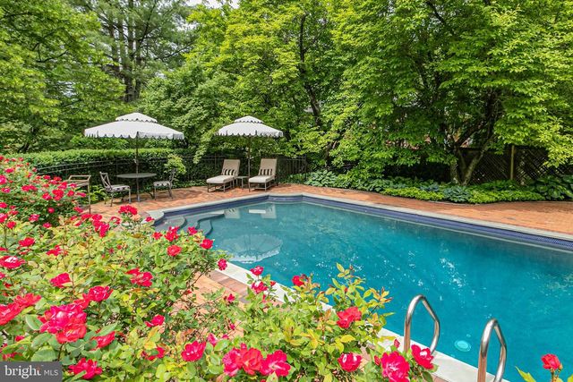 22 BREARLY RD, Princeton, NJ 08540