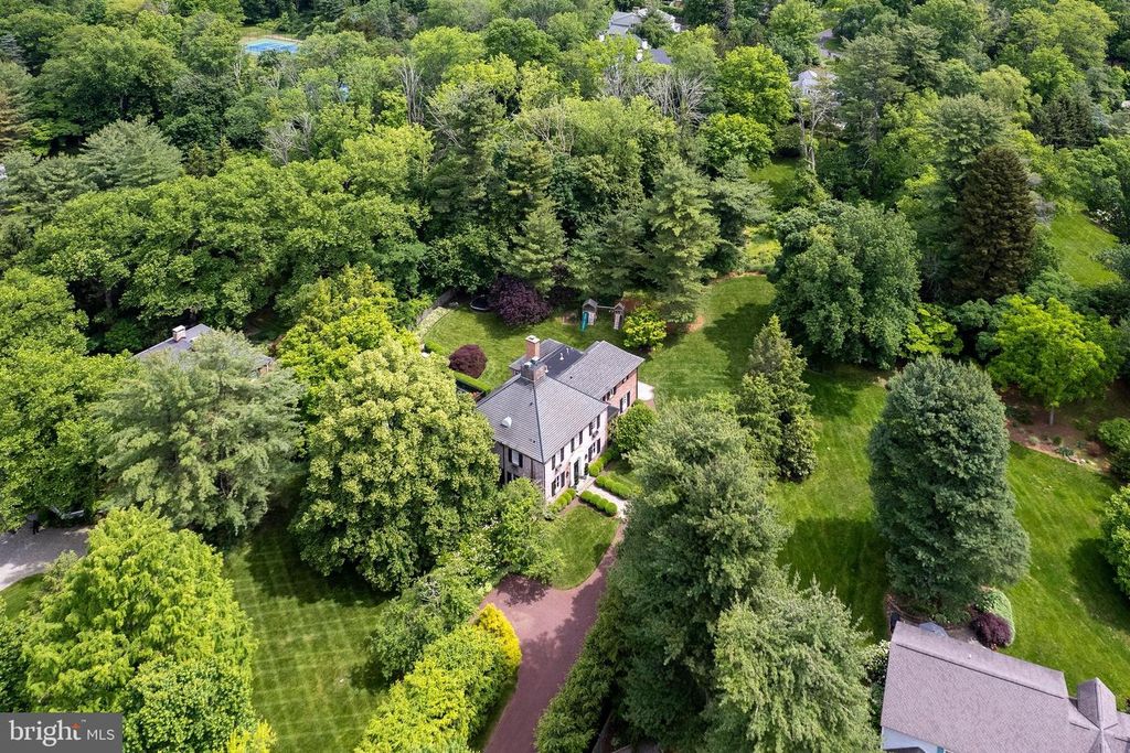 22 BREARLY RD, Princeton, NJ 08540