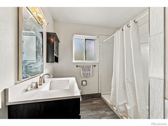 2404 N Van Buren Avenue, Loveland, CO 80538