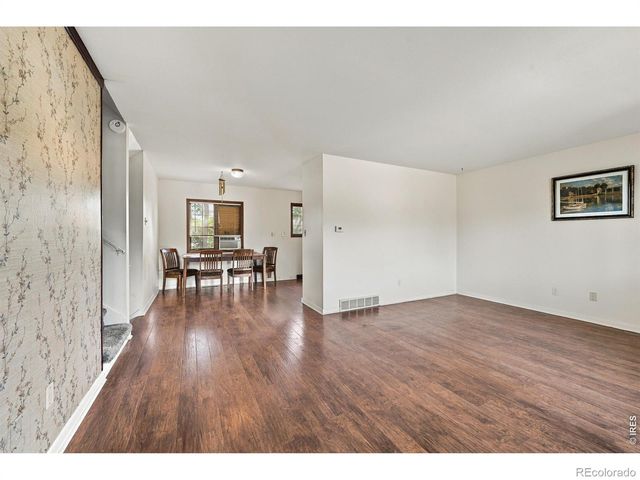 2404 N Van Buren Avenue, Loveland, CO 80538