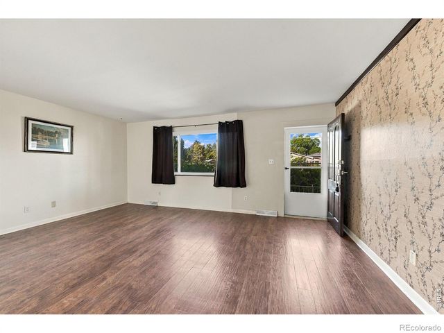 2404 N Van Buren Avenue, Loveland, CO 80538