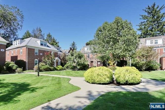 185 E Palisade Avenue A2A, Englewood, NJ 07631