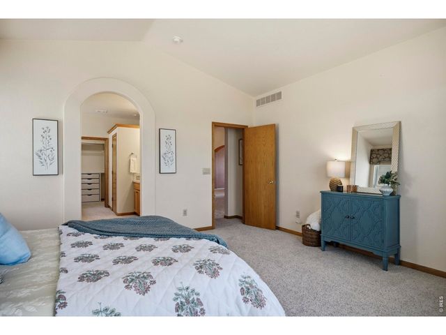 510 Lakeside Pl, Windsor, CO 80550