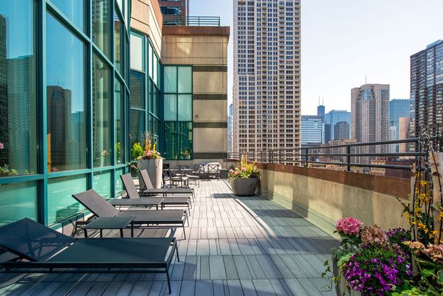 100 E Huron Street 1506, Chicago, IL 60611