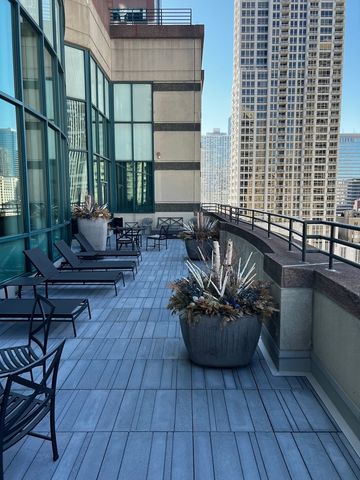 100 E Huron Street 1506, Chicago, IL 60611