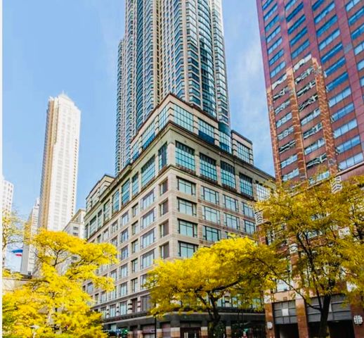 100 E Huron Street 1506, Chicago, IL 60611