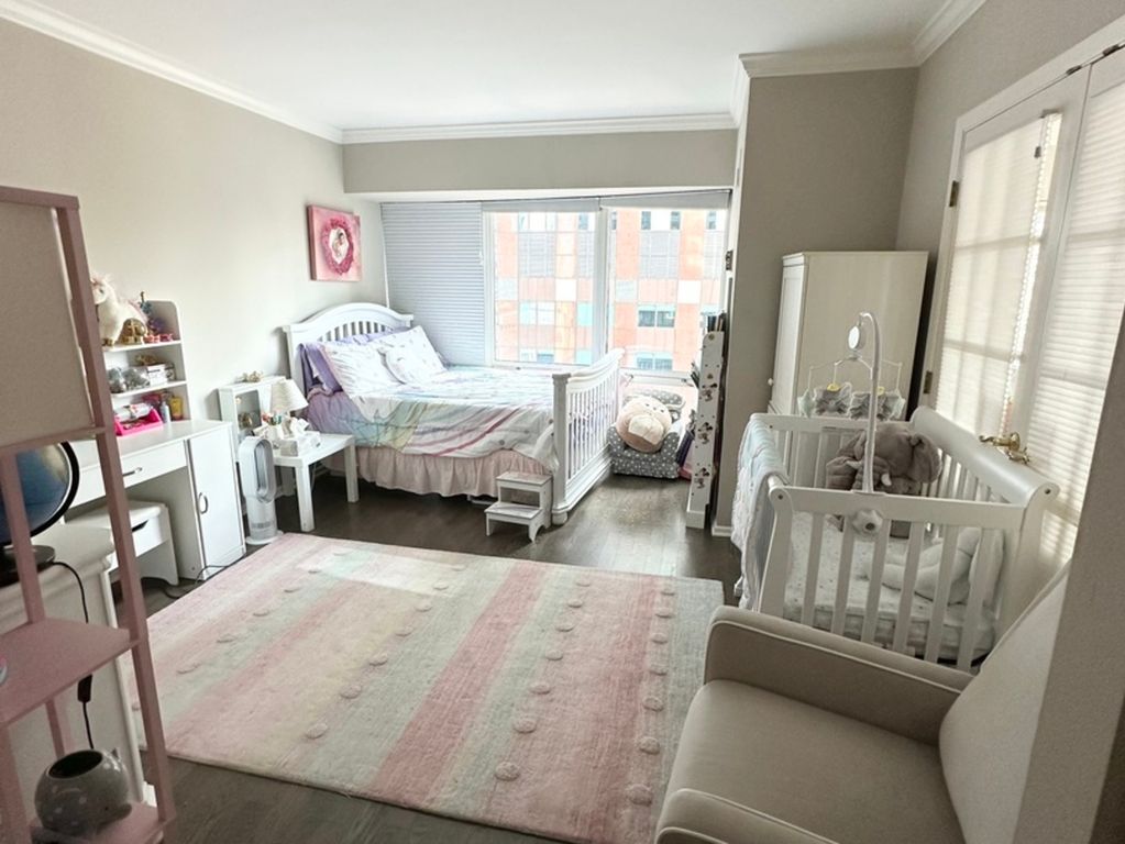 Image 23 of property listing at 100 E Huron Street 1506, Chicago, IL 60611