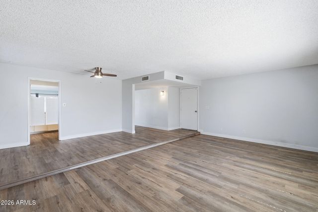 12118 S KI Road, Phoenix, AZ 85044