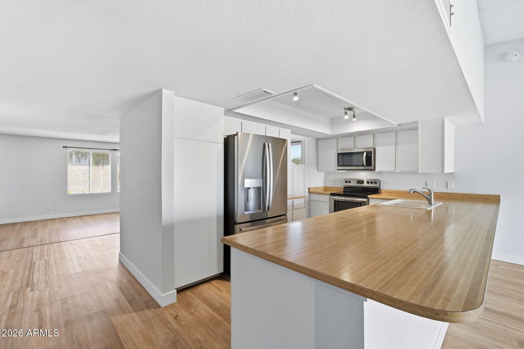 12118 S KI Road, Phoenix, AZ 85044 — photo 2