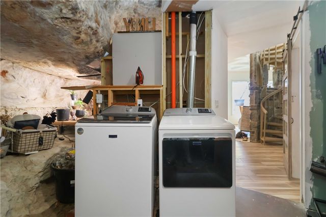 21283 Pine Drive, Garfield, AR 72732