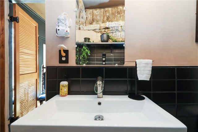 21283 Pine Drive, Garfield, AR 72732