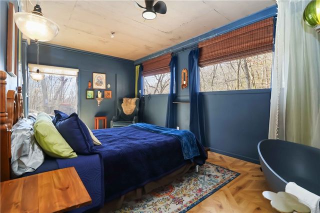 21283 Pine Drive, Garfield, AR 72732