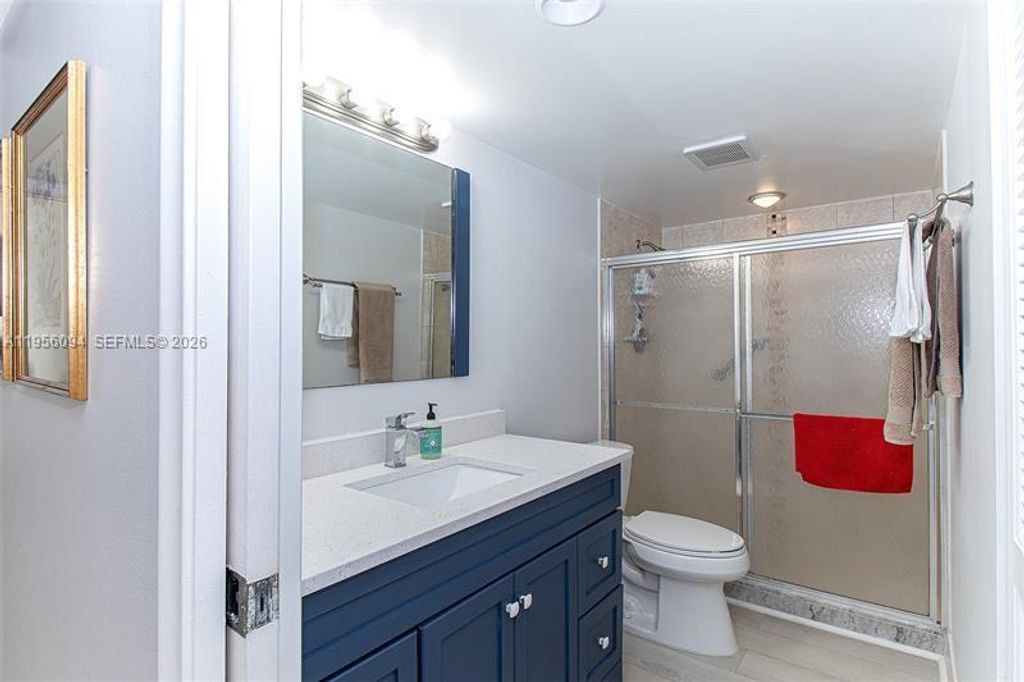 Image 21 of property listing at 3203 Portofino Pt F2, Coconut Creek, FL 33066