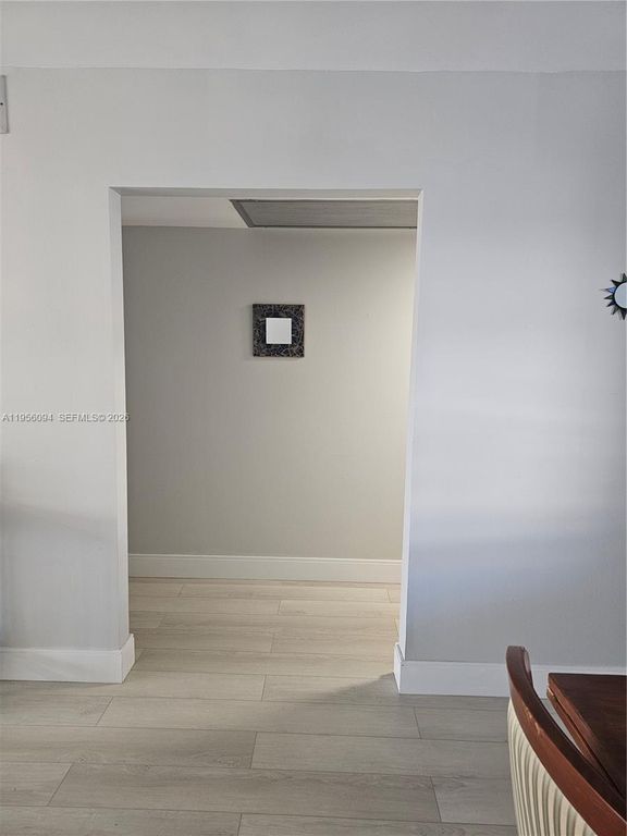 Image 3 of property listing at 3203 Portofino Pt F2, Coconut Creek, FL 33066