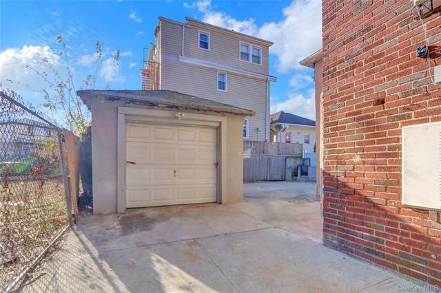 2217 Collier Avenue, Far Rockaway, NY 11691