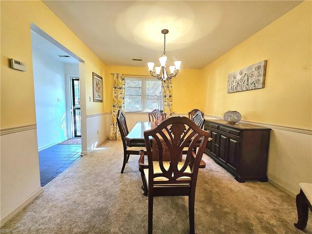 107 Five Forks LN, Hampton, VA 23669