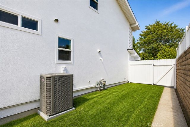 1143 S Chantilly Street, Anaheim, CA 92806