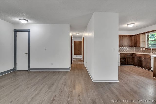 18406 S 55th E, Warner, OK 74469