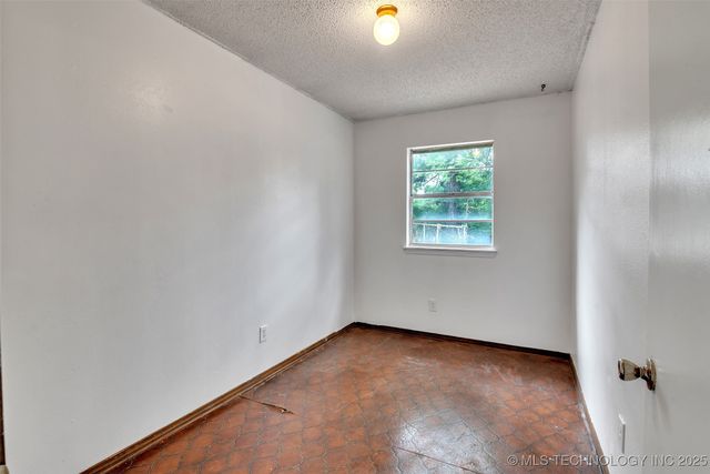 18406 S 55th E, Warner, OK 74469