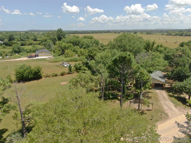 18406 S 55th E, Warner, OK 74469